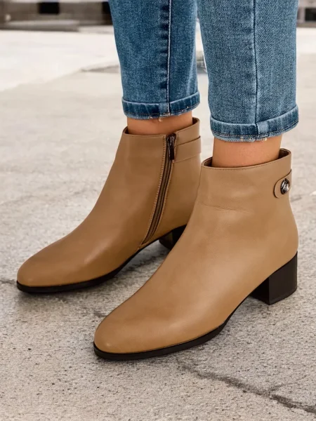 Botine Resti kaki
