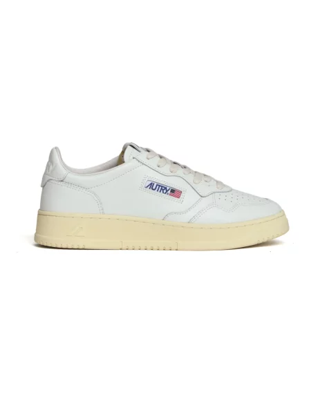 Sneakersy Autry białe