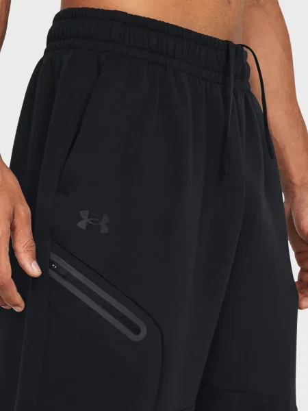 Укорочені штани Under Armour чорні