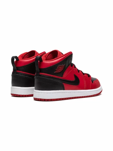 Sneakersy dziecięce Jordan czerwone