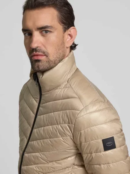 Kurtka pikowana o kroju regular fit z detalami z siateczki Tom Tailor