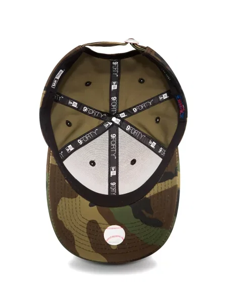 Șapcă New Era Cap cu imagine cu model camuflaj maro