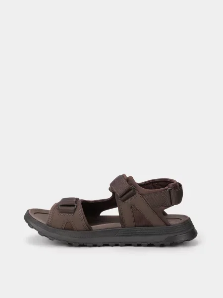 Сандалии Clarks коричневые