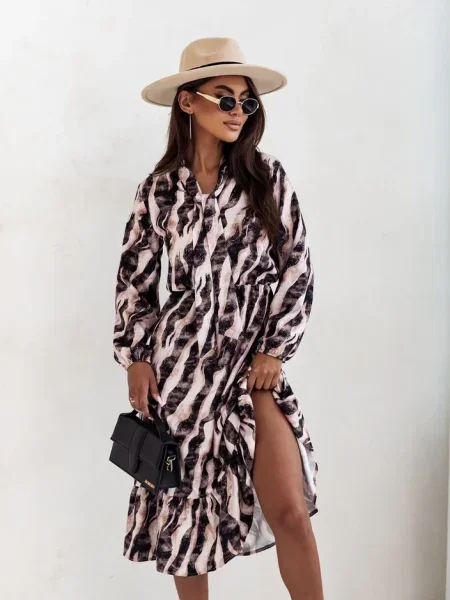Rochie midi Resti cu imagine până la genunchi de costum negru
