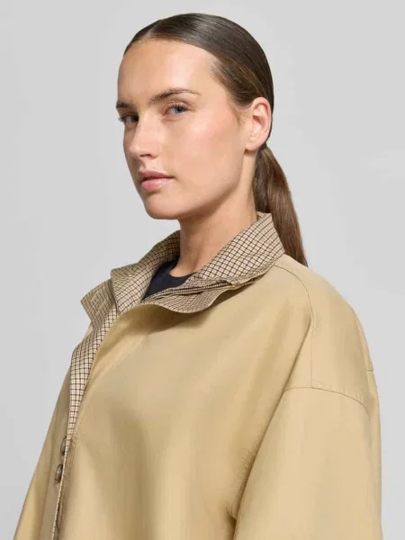 Kurtka o kroju relaxed fit z domieszką lyocellu Rich & Royal beżowa