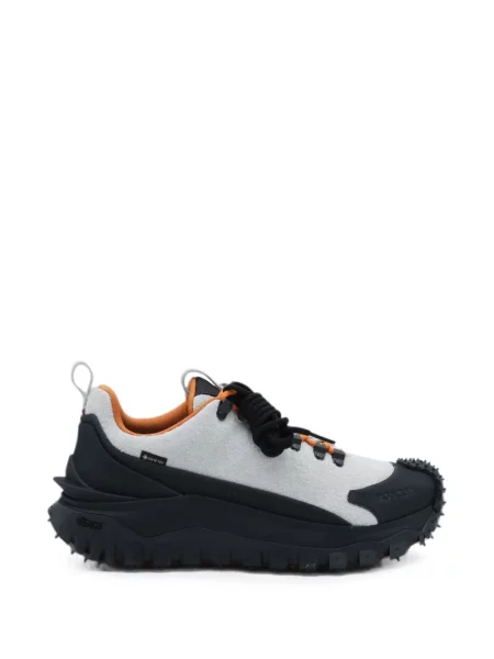 Sneakerși Moncler Trailgrip alb