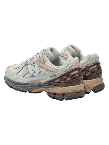 Pantofi New Balance gri