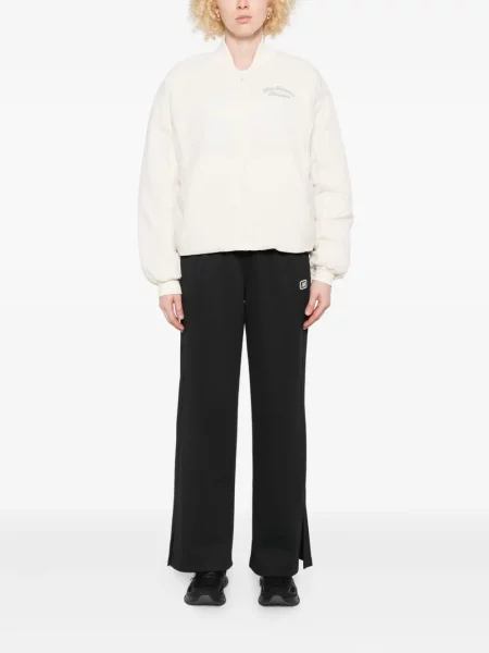 Pantaloni New Balance cu broderie alb