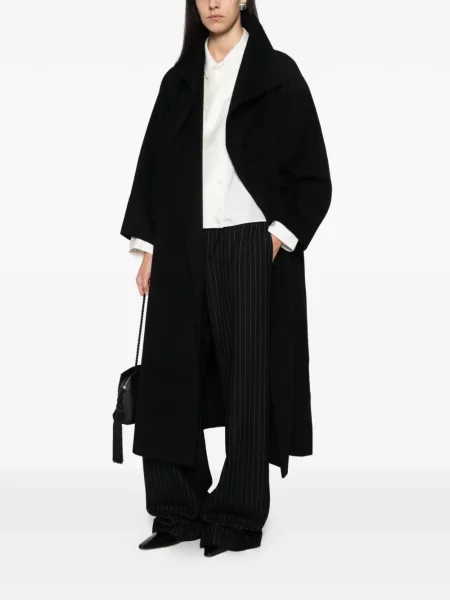 Gulerat palton Almada Label negru