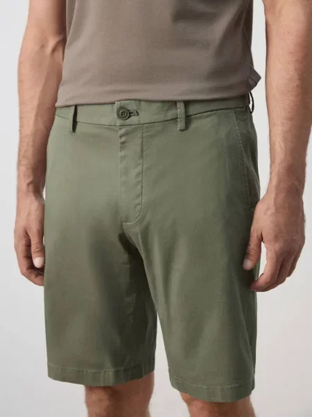 Bermudy chinosy slim fit z bawełny ciemnozielony Mężczyzna 44 MANGO MAN