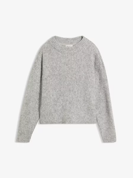 Sweter z grubej miękkiej dzianiny z domieszką wełny szary