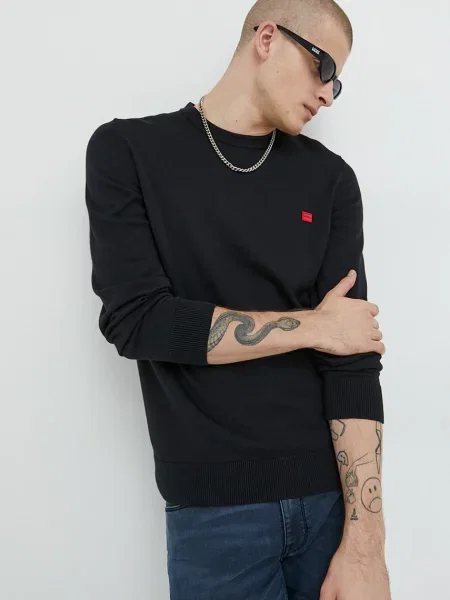 Bombažen pulover HUGO črna