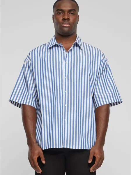 Kratek srajca Urban Classics s črtami bela