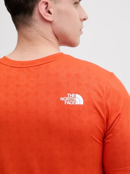 Футболка The North Face