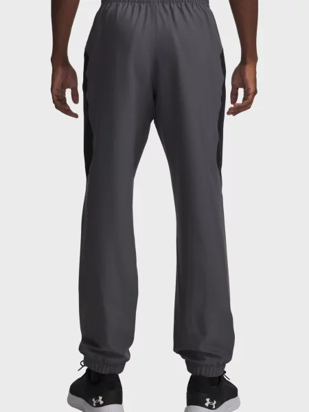 Спортивные штаны Under Armour серые