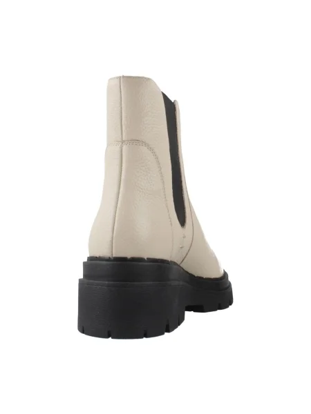 Pantofi Geox bej