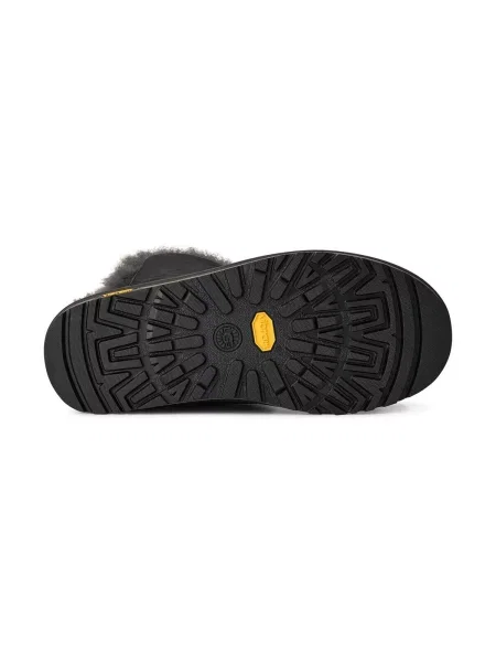 Pantofi Ugg clasici maro