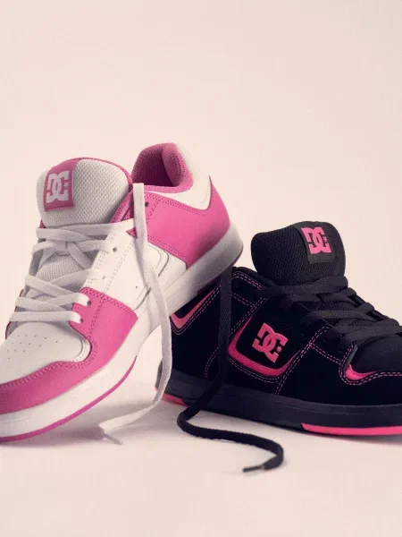 DC Shoes Сникърси DC SHOE CURE бял