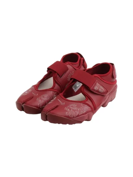Pantofi Nike roșu