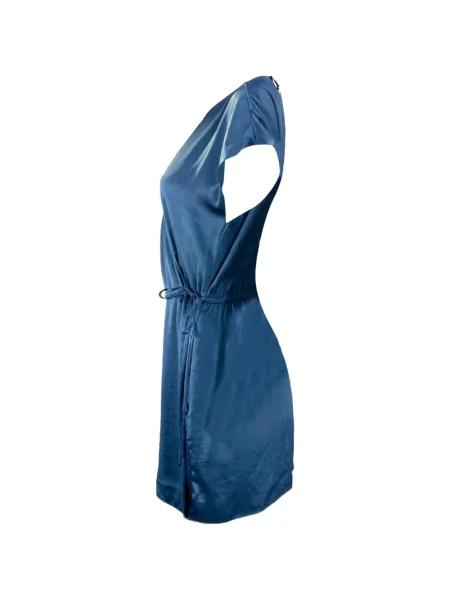 Kombinezon Theory s V-izrezom plava