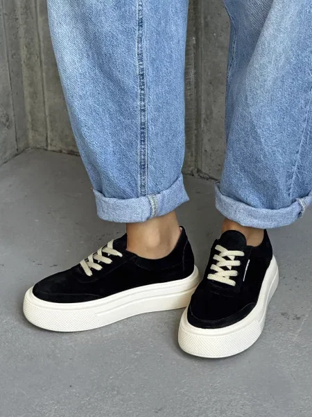 Замшеві Кросівки INNOE чорний