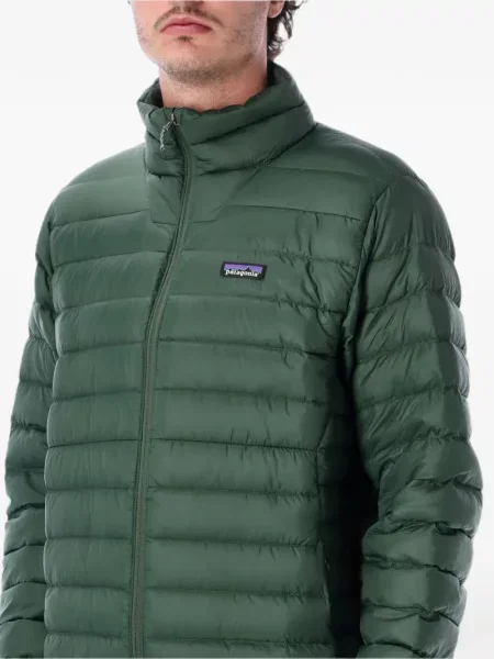 Matlasat palton Patagonia cu autograf verde