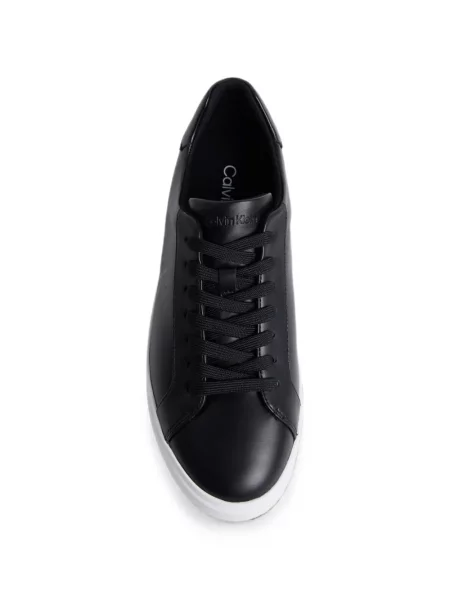 Sneakers Calvin Klein με κορδόνια με δαντέλα με αυτόγραφο μαύρο