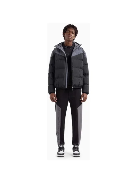 Emporio Armani Vatovaná bunda PNDOZ čierna