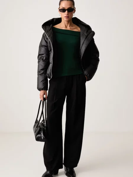 Levi's tričko s dlhým rukávom dámske s modalom CLARA RIB OFF SHOULDER LS zelená