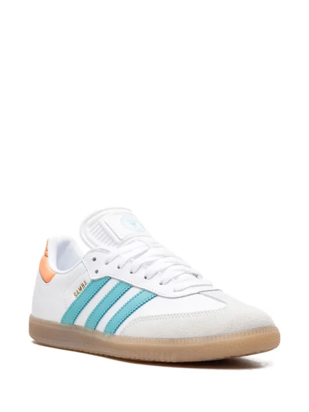 Sportbačiai Adidas Gazelle mėlyna