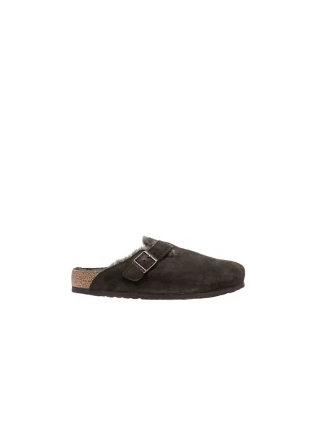 Klapki Birkenstock z owczej skóry brązowe