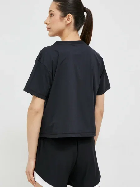 Olcsóbban. Under Armour Meridian női tréning póló Méret: XL fekete