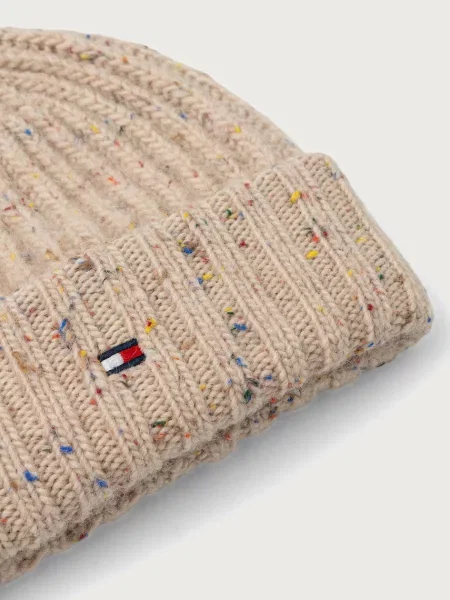 Tommy Hilfiger beanie kapa z volno bež