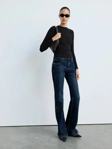 Dopasowany sweter z teksturą Kobieta XS MANGO czarny