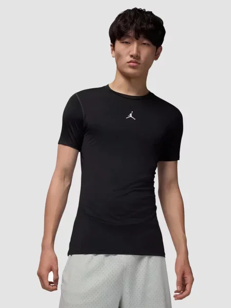 Футболка Jordan Dri-Fit Short-Sleeve Base Layer Top Black чорний