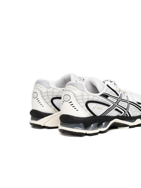 Sneakerși Asics Gel-nimbus negru