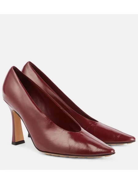 Usnjene salonarji Bottega Veneta bordo