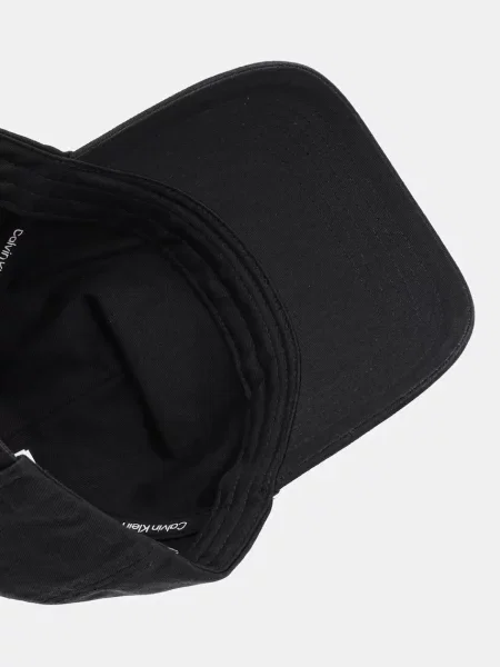 Calvin Klein czapka z daszkiem czarny