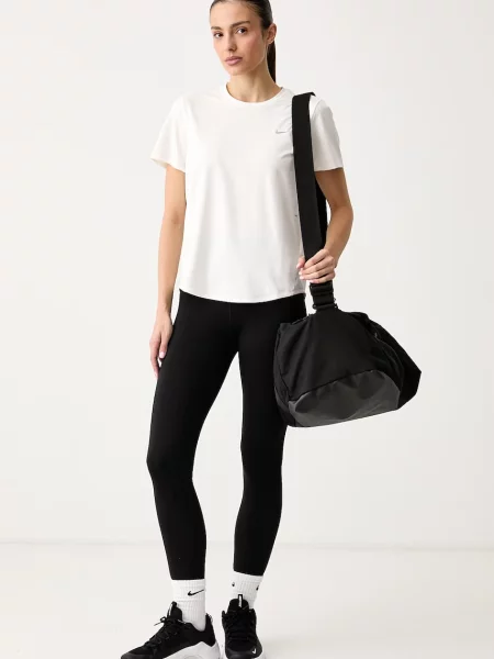 Nike bežecké tričko dámske Swift Dri-FIT béžová