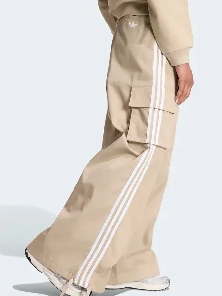 Adidas Originals cargo hlače Firebird Adilenium bež