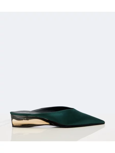 Papuci tip mules Alaïa din satin cu pană verde