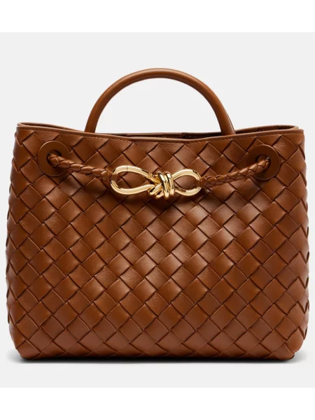 Mała torebka skórzana Bottega Veneta Handle skórzana brązowa