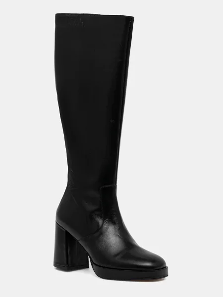 Кожаные сапоги Jonak черные