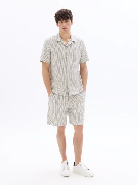 Pantaloni scurți Celio