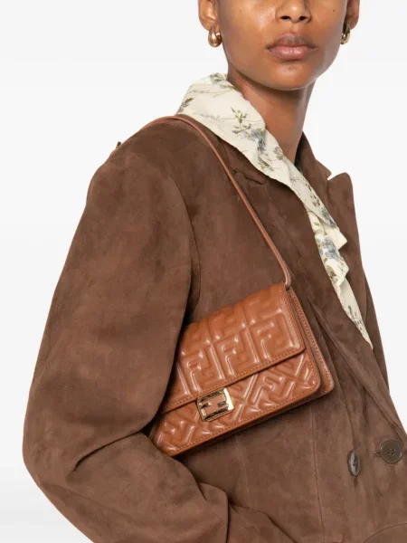Colier Fendi maro