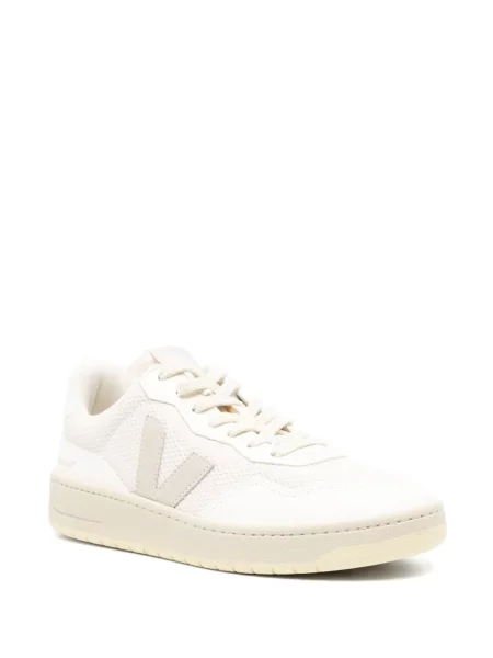 Sneakerși Veja alb