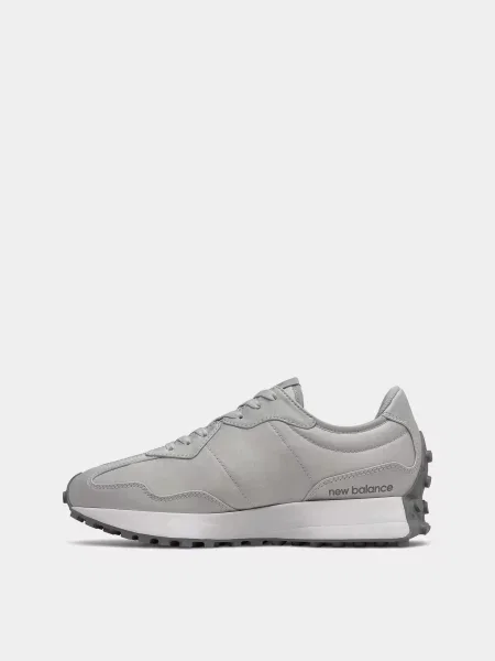 Замшевые кроссовки New Balance белые