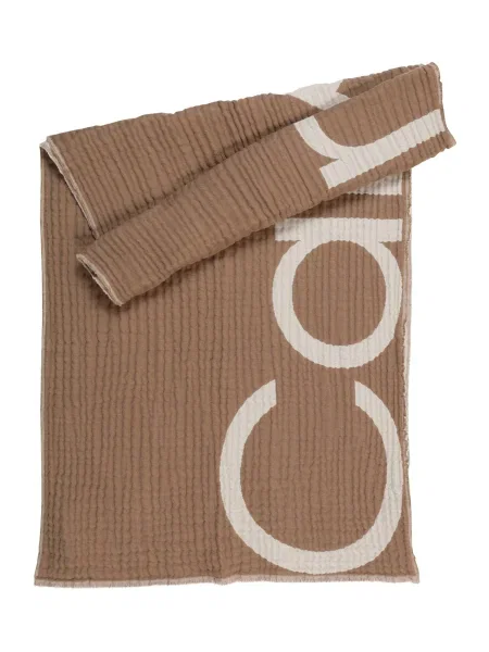 Ruta Calvin Klein bež