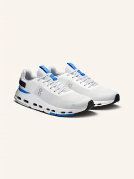 On Sneakersy Cloudnova Form 2 / tmavě šedá / modrá bílá