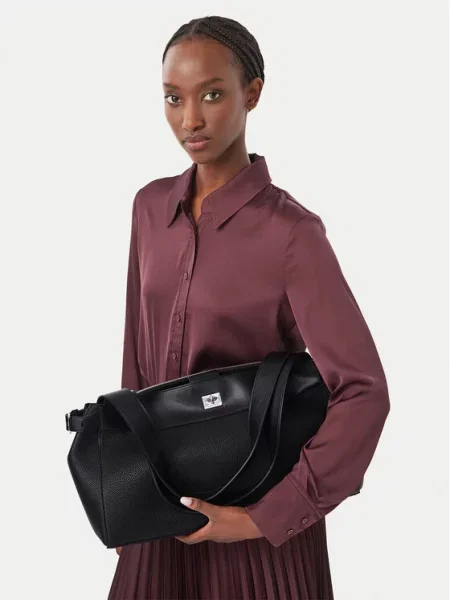 Calvin Klein Ručna torbica crna